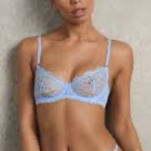 Periwinkle blue bra - Picture 1 of 5
